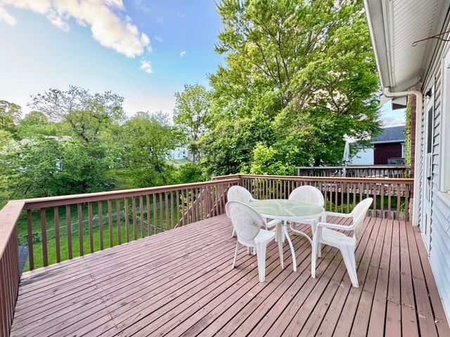 128 W Walnut Street, Southgate, KY 41071
