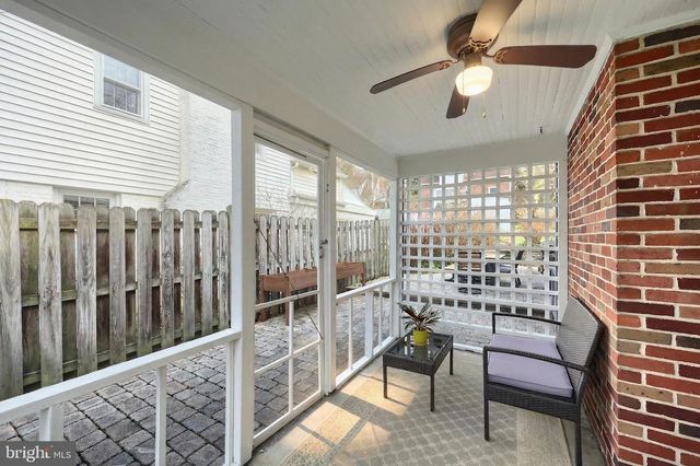 322 CRESTON RD, York, PA 17403