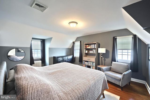 322 CRESTON RD, York, PA 17403