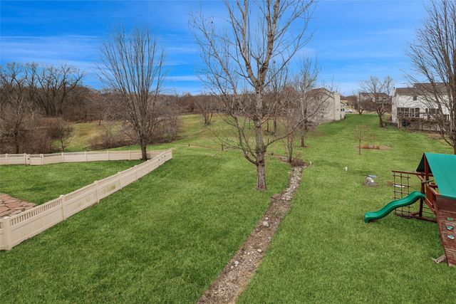 959 204th Place, Pella, IA 50219