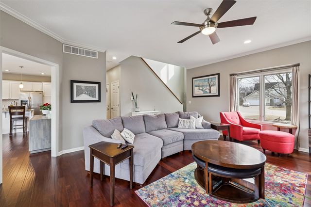 959 204th Place, Pella, IA 50219