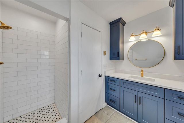 2049 Surrey LN, Roanoke, VA 24012