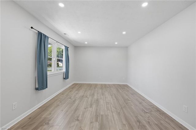 708 Westwood AVE, Hampton, VA 23661