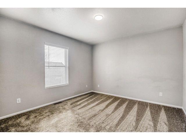 3907 Heatherwood Cir, Johnstown, CO 80534