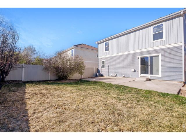3907 Heatherwood Cir, Johnstown, CO 80534
