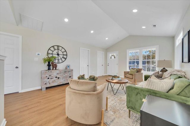 3527 Troutland AVE, Roanoke, VA 24017