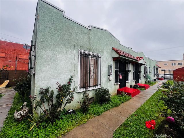 6325 S Figueroa Street, Los Angeles, CA 90003