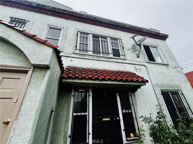 6325 S Figueroa Street, Los Angeles, CA 90003