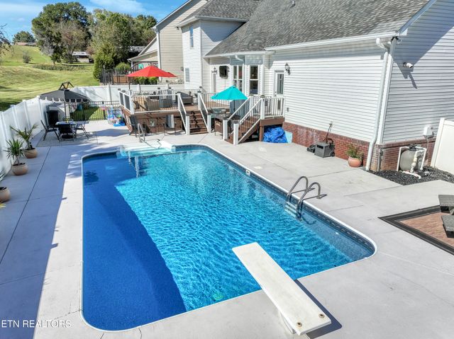 412 Westland Station, Maryville, TN 37801