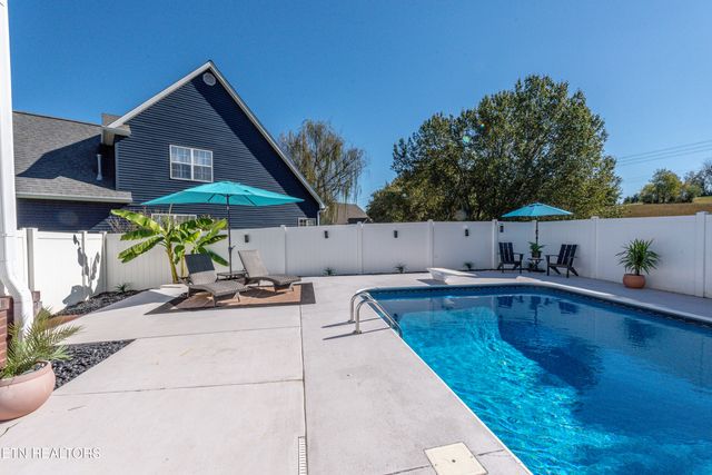 412 Westland Station, Maryville, TN 37801