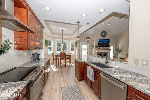 412 Westland Station, Maryville, TN 37801