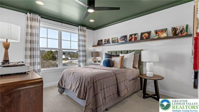 5395 Red Oak Drive, Upper Saucon Twp, PA 18036