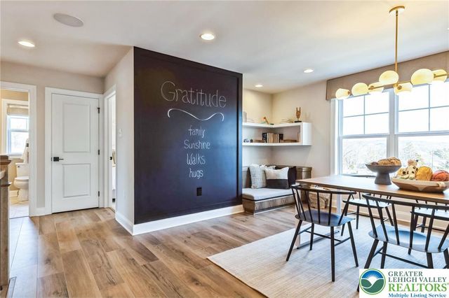 5395 Red Oak Drive, Upper Saucon Twp, PA 18036