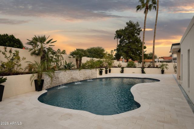 10874 E PALOMINO Road, Scottsdale, AZ 85259