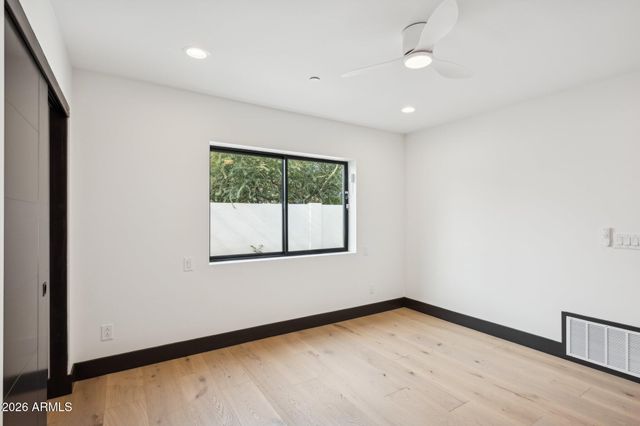 10874 E PALOMINO Road, Scottsdale, AZ 85259