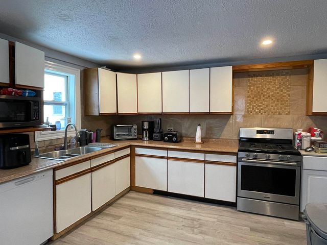 173 Main Street, Belmont, NH 03220