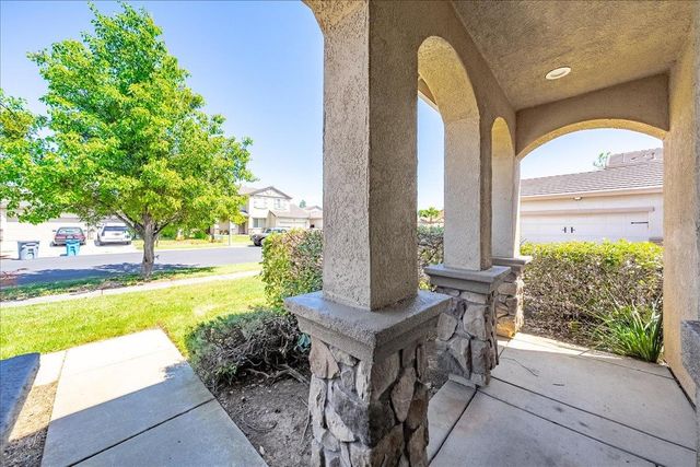 1900 Pyramid Creek Dr, Marysville, CA 95901