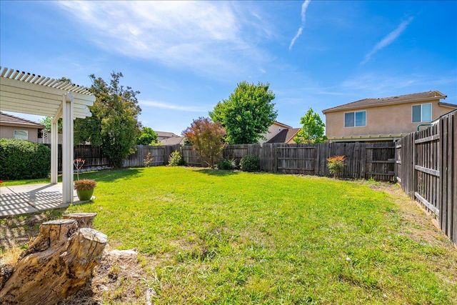 1900 Pyramid Creek Dr, Marysville, CA 95901