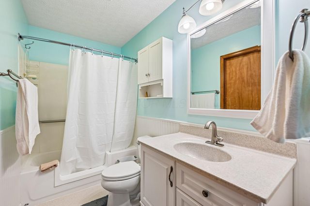 3647 Seattle Slew Drive, Columbus, OH 43221