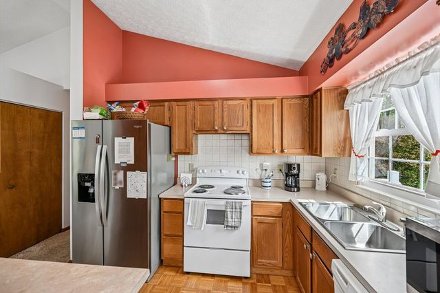 3647 Seattle Slew Drive, Columbus, OH 43221