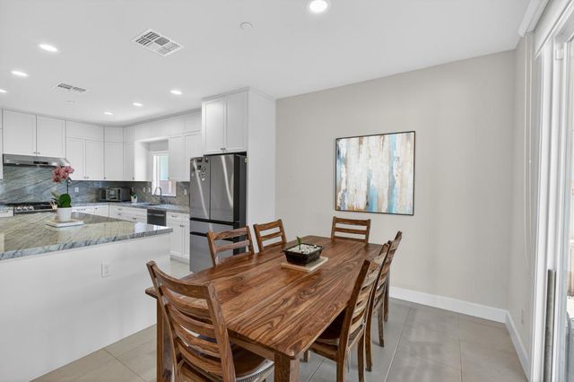 7605 Ferrell Way, Elk Grove, CA 95757