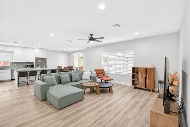 7605 Ferrell Way, Elk Grove, CA 95757