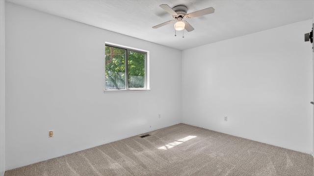 5012 E Commerce Ave, Spokane, WA 99206