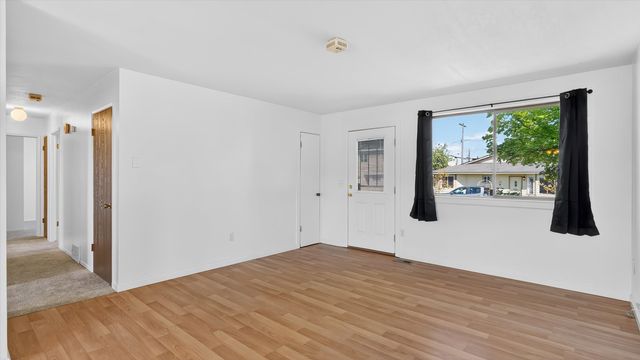 5012 E Commerce Ave, Spokane, WA 99206