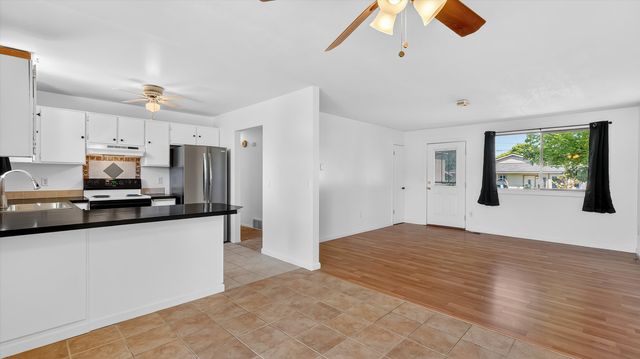 5012 E Commerce Ave, Spokane, WA 99206