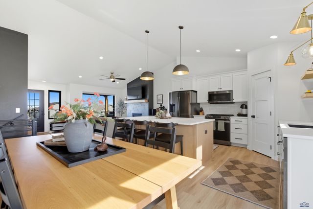 2279 TALISKER AVENUE, Spearfish, SD 57783