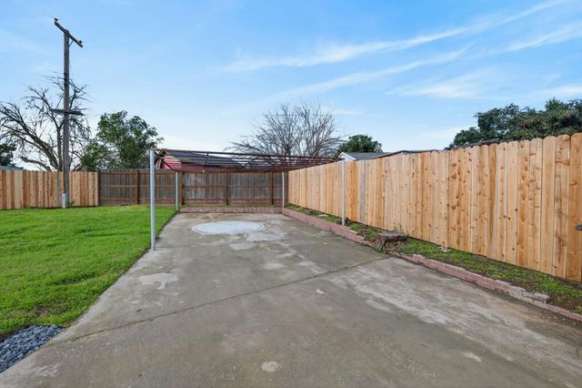 7217 Maxwell, North Highlands, CA 95660