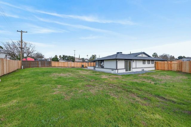 7217 Maxwell, North Highlands, CA 95660