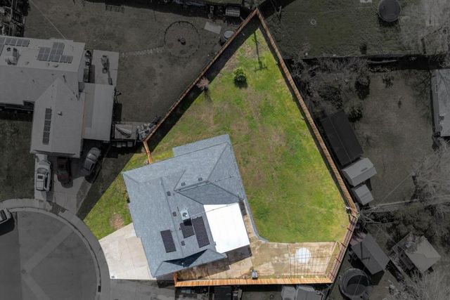 7217 Maxwell, North Highlands, CA 95660