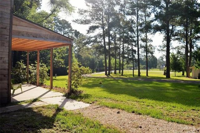 40 Pine Shadows Lane, Coldspring, TX 77331