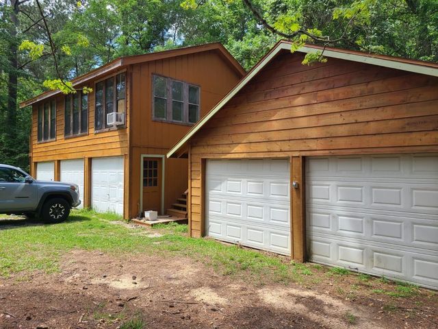 40 Pine Shadows Lane, Coldspring, TX 77331