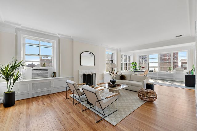 8120 E Jefferson Avenue 7C, Detroit, MI 48214