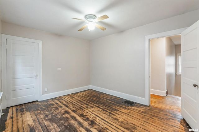 507 6TH Avenue, Fulton, IL 61252