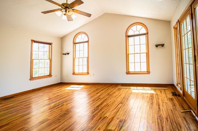 1259 Pecanwood Rd, Goddard, KS 67052