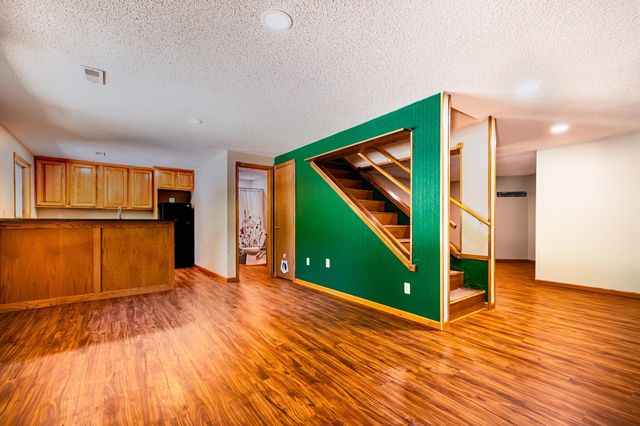 1259 Pecanwood Rd, Goddard, KS 67052