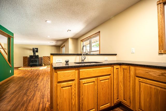 1259 Pecanwood Rd, Goddard, KS 67052