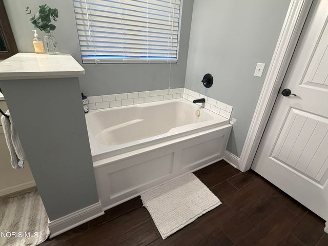 14837 Saddle Horn Drive, Perrysburg, OH 43551