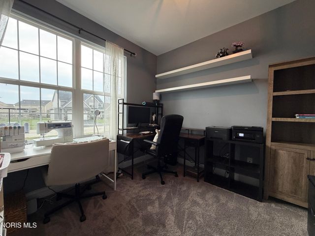 14837 Saddle Horn Drive, Perrysburg, OH 43551