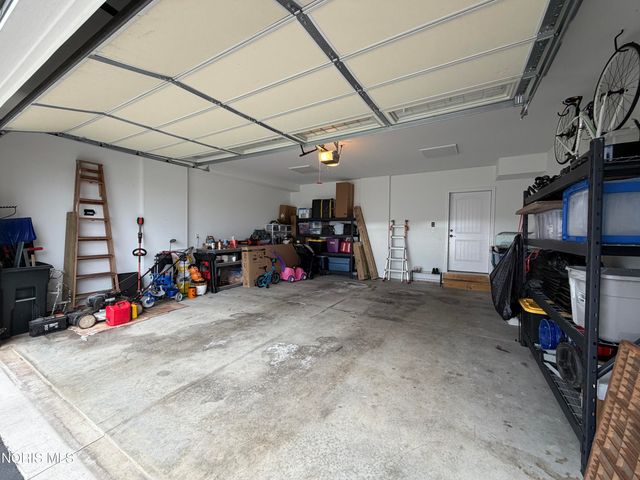 14837 Saddle Horn Drive, Perrysburg, OH 43551