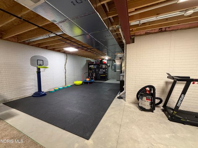 14837 Saddle Horn Drive, Perrysburg, OH 43551