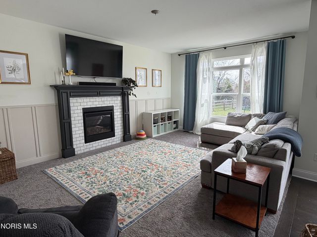 14837 Saddle Horn Drive, Perrysburg, OH 43551