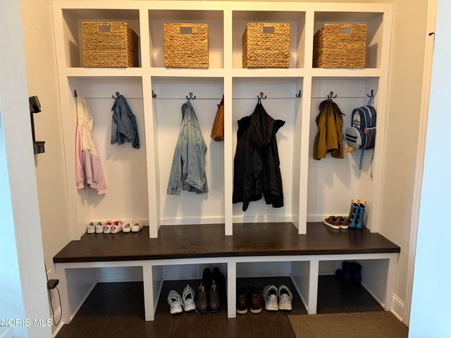 14837 Saddle Horn Drive, Perrysburg, OH 43551