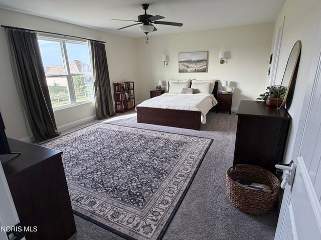 14837 Saddle Horn Drive, Perrysburg, OH 43551