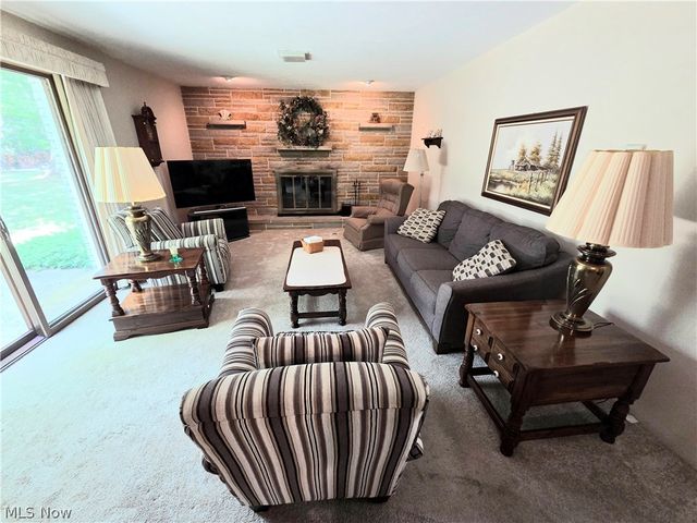 6745 Westview Drive, Brecksville, OH 44141