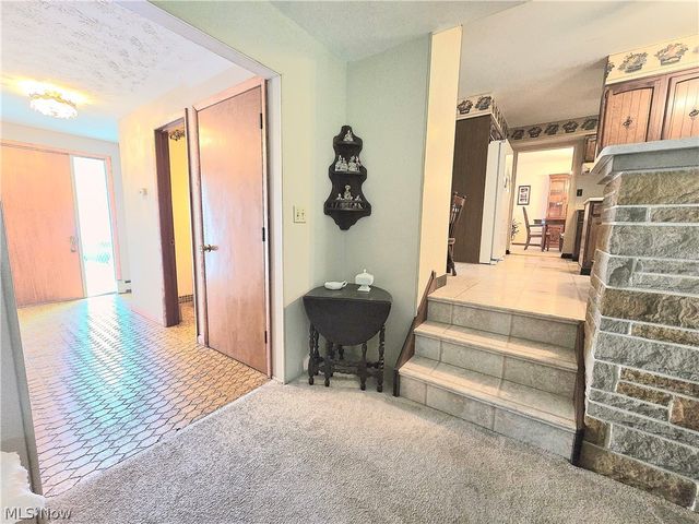 6745 Westview Drive, Brecksville, OH 44141