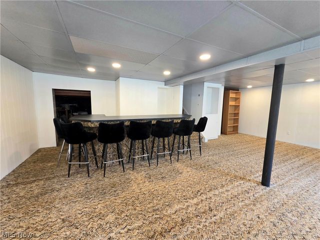 6745 Westview Drive, Brecksville, OH 44141